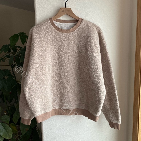 Outdoor Voices MegaFleece Medium Sweatshirt Amber Oatmeal Wool Sweat-Wicking M - Picture 1 of 12